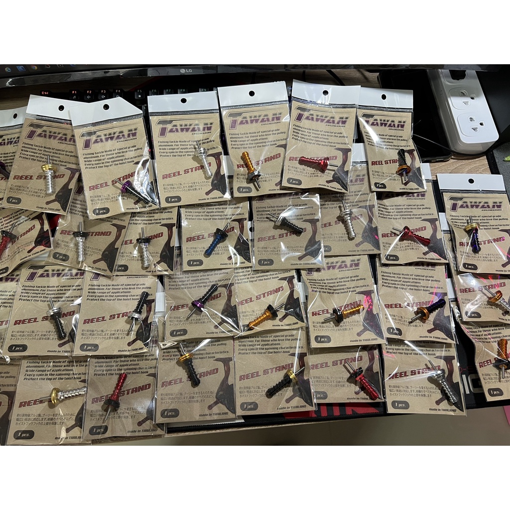 เสากันล้ม TAWAN  (สำหรับรอก DAIWA และรอกทั่วไปแกนเสียบ 6 เหลี่ยม) !!! ใส่รอก Shimano ไม่ได้ !!!
