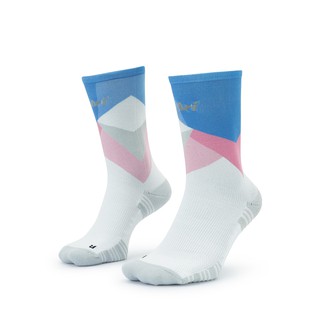 ARI COLORBLOCK RUNNING CREW SOCKS - BABY BLUE/PINK/SILVER ถุงเท้าวิ่ง อาริ คัลเลอร์บล็อก สีฟ้า