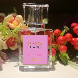 น้ำหอม Tendre Change เสน่ห์ที่ใครไม่อาจมองข้าม กลิ่นโทนเดียวกับ Chance eau Tendre หอมทุกอณู