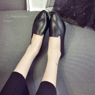 VINTAGE SHOES