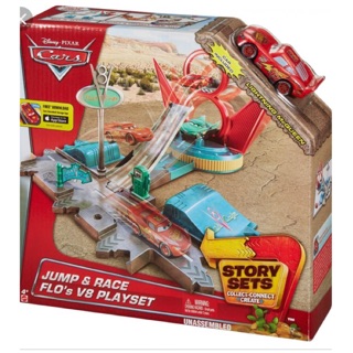 Jump &amp;Race flo ‘s v8 playset