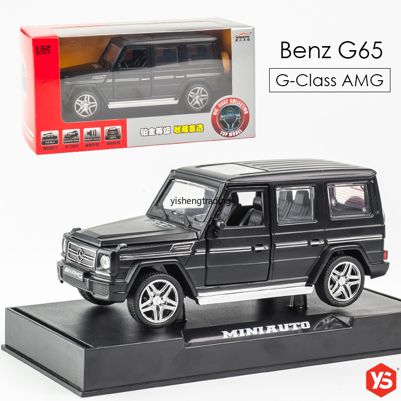 โมเดลรถเหล็ก​ MERCEDES​ BENZ​ G65​ สเกล 1/32 ยาว 15cm เปิด​ได้​หลาย​ส่วน มีเสียง​มีไฟ​ มี​กล่อง​ ส่ง​จาก​ไทย