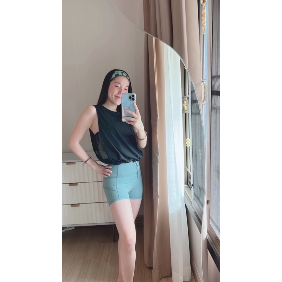 Darlyn - Lala tank top - เสื้อกั๊กออกกำลังกาย เสื้อคลุมออกกำลังกาย ...