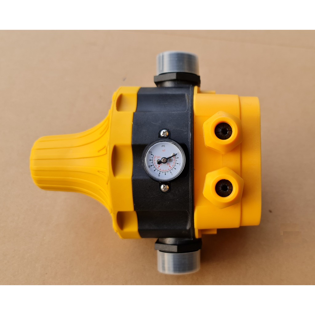 สวิทย์อัตโนมัติสำหรับปั๊มน้ำ 1.1 kW (1.5) แรงม้า Automatic Control For Water Pump Up To 1.1 kW (1.5 