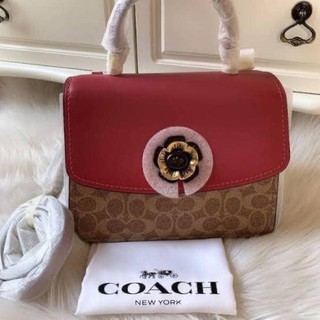 กระเป๋า Coach Parker Top Handle In Signature Canvas สี Tan Red Apple