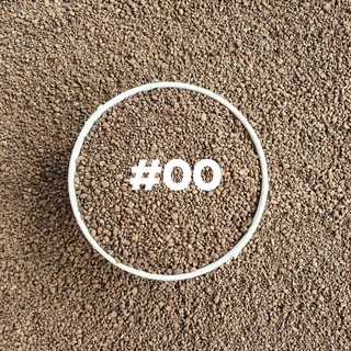 หินภูเขาไฟ (Pumice) 1ลิตร เก็บความชื้น ดินโปร่ง พืชดูดซึมแร่ธาตุสารอาหารได้ดี เป็นที่อยู่ของจุลินทรีย์ดี