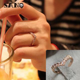 แว่นตากันแดดKorean Jewelry V-shaped Unique Design Diamond Simple Ring Full Diamond Love Heart Ring Women