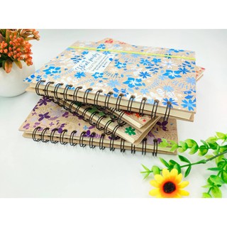 สมุดปกแข็งริมลวด ปกลายดอกไม้ สมุดมีเส้น Patchwood ขนาด 14.8x20.5 cm.