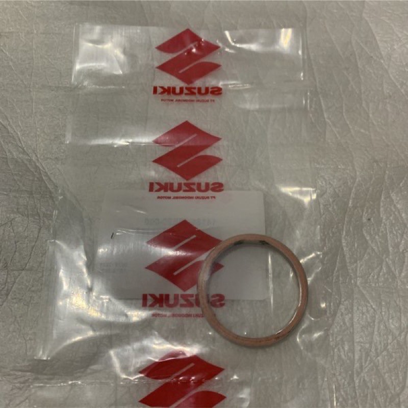 ปะเก็นคอท่อไอเสีย Suzuki Gsx R Adam S 150