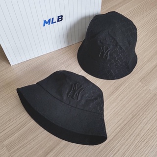 พร้อมส่ง MLB monogram classic bucket hat NY หมวกปีกสีดำ logo ny สีดำ  🖤🖤