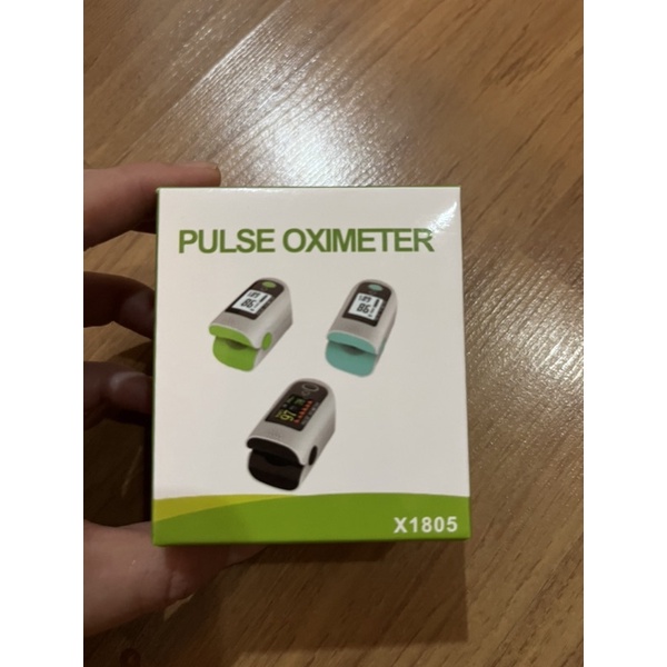 เครื่องวัดออกซิเจนปลายนิ้ว รุ่น PULSE OXIMETER X1805