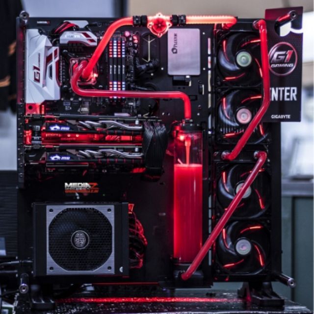 CPU:Intel CORE i7 7700K