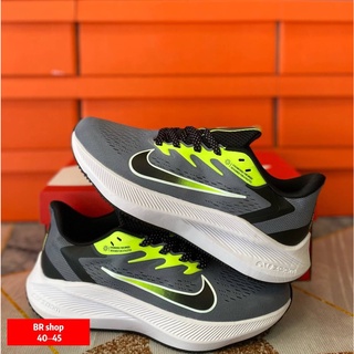 รองเท้า nike zoom  รุ่นใหม่ล่าสุด