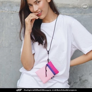 กระเป๋าคล้องคอ Hithip Mini Neck Pouch (Unisex)