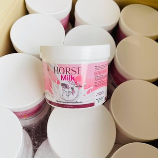 ทรีทเม้นท์นมม้า Horse Milk ตัวช่วยดูแลเส้นผมเห็นผลทันทีหลังใช้ ✅ ผมแห้งชี้ฟู ⁣ ✅ ผมแตกปลาย ⁣ ✅ ไม่มีน้ำหนัก ⁣ ✅