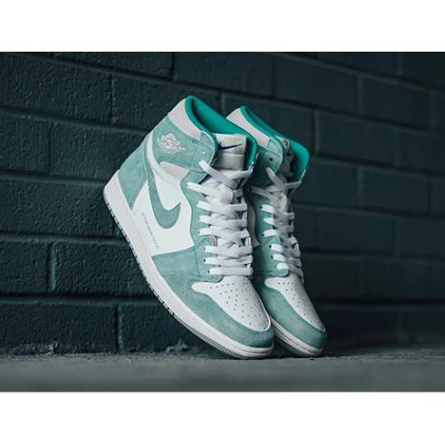 aj 1 tiffany