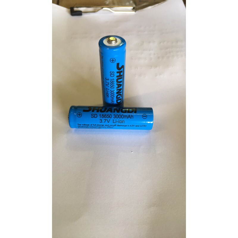 ถ่านชาร์จ 18650 3.7V 3000 MAH หัวนูน แพ็ค 2 ก้อน