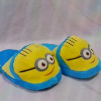 Yf9 THICK SANDALS ROOM SANDALS IMPORTED MINION SLIPPER DOLL SHOES