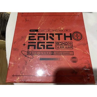 MCND 1st Mini album EARTH AGE Kepler Version