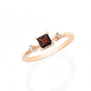 Chada แหวน รุ่น Jolie ประดับอัญมณีแท้ โกเมน (GARNET)