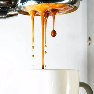 Aroma Coffee เมล็ดกาแฟคั่ว OK ESPRESSO BLEND (ชนิดเม็ด) ตรา อโรม่า (500 กรัม/1 ซอง)