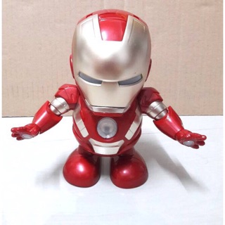 ไอร่อนแมน ฮีโร่ เต้นได้ Iron Man Dancing Light Robot ของเล่นเด็ก หุ่นยนต์ใส่ถ่าน