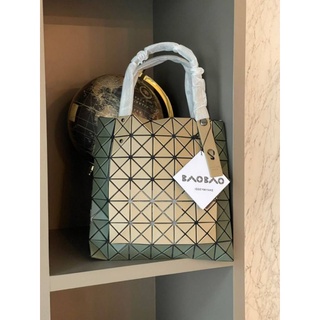 📮@1,750.-🔥🔥MID YEAR SALE 7 % +📍(ส่งฟรี EMS)🔥🔥💯Baobao Issey Miyake Prism Kangaroo tote bag