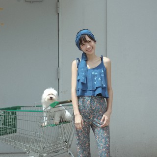 เสื้อสายเดี่ยวผ้าฝ้ายสาลู ย้อมครามธรรมชาติ เนื้อละเอียดนุ่มละมุน