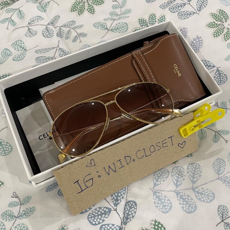 LIKE NEW • Celine metal frame 02 sunglasses gold/gardient pink ของแท้ซื้อเองจากช็อป