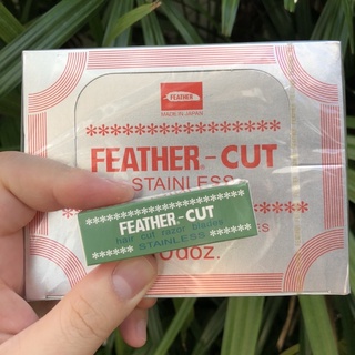 แท้100% มีดกันคิ้ว มีดโกนขนนก​แท้ FEATHER​ กล่องละ12ใบ made in japan