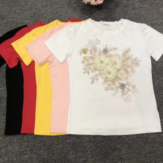 เสื้อยืดดอกไม้​ 3D.​ผ้าคอตตอน100%