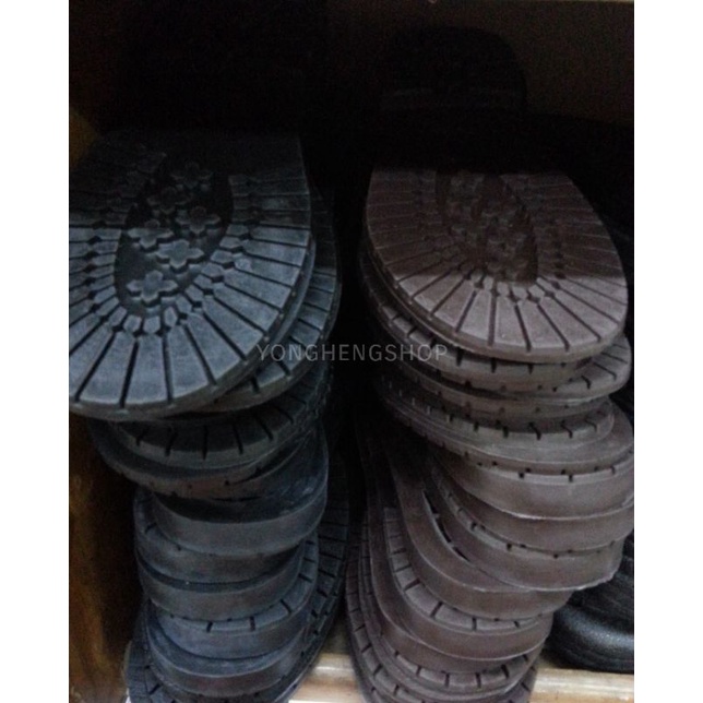พื้นยาง 7ดาว เบอร์ 41-46 ดำ ตาล  ราคาต่อคู่