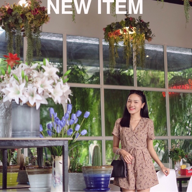 Petite florist jumpsuit งานตัดร้านจั้มสูทขาสั้น นางแบบสูง160 ใส่ยาว30" (ปล.ลายใหม่มีมากกว่าในตัวเลือก ทักแชทได้เลยค้า)