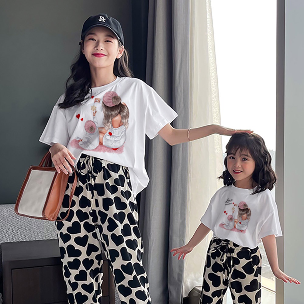 #แฟชั่นครอบครัว
#เสื้อผ้าครอบครัว
#เสื้อยืดครอบครัว
#ชุดครอบครัวฤดูร้อน
#ชุดครอบครัวที่เข้าชุดกัน