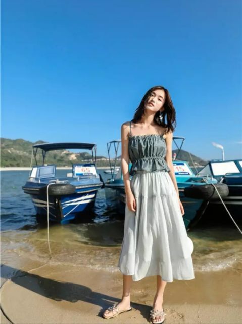 Windy skirt กระโปรงผ้าชีฟองมีดีเทลผูกช่วงสะโพก