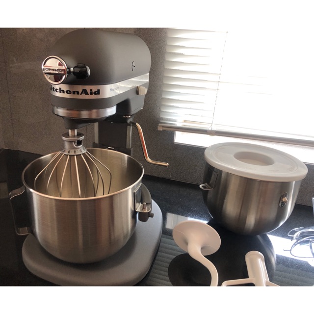 เครื่องผสมอาหาร KitchenAid ขนาด 5 Qt. 4.83 L Heavy Duty Bowl Lift Stand