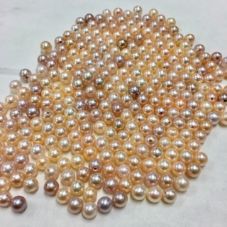 ไข่มุก เม็ดกลม สีธรรมชาติ ขนาด 4.5-5 mm