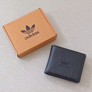 Adidas กระเป๋าสตางค์ ลายโลโก้ EMBOSS สีดํา