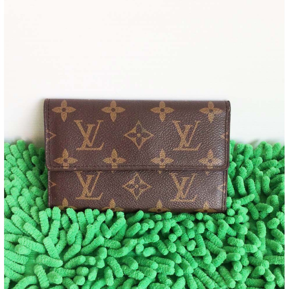 👛 กระเป๋าสตางค์แบรนด์เนม Louis Vuitton สามพับ ใบกลาง