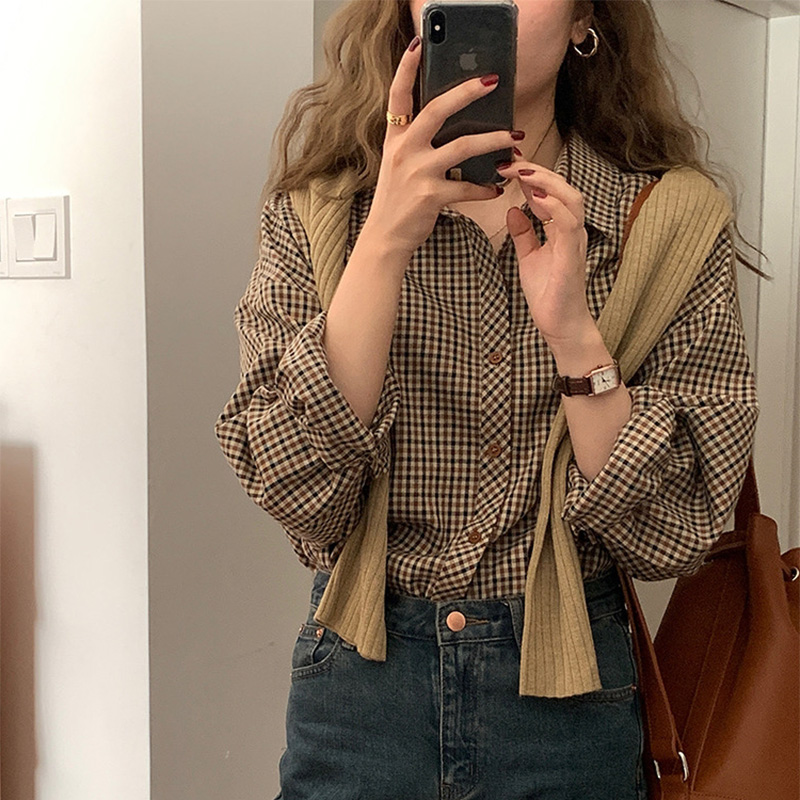 พร้อมส่งจากไทย เสื้อเชิ้ตผู้หญิงวินเทจ สไตล์เกาหลี เชิ้ตลายสก็อต คอโปโล เสื้อแขนยาว