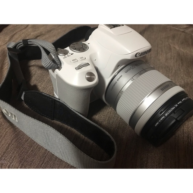 Canon EOS 200D (ส่งต่ออุปกรณ์ครบ)