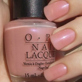 พร้อมส่ง OPI Classic Collection สี Hawaiian orchid ยาทาเล็บเนื้อครีม สีชมพูอมม่วง มีชิมเมอร์ยิบๆ ในเนื้อ ดูแพง แท้ 100%