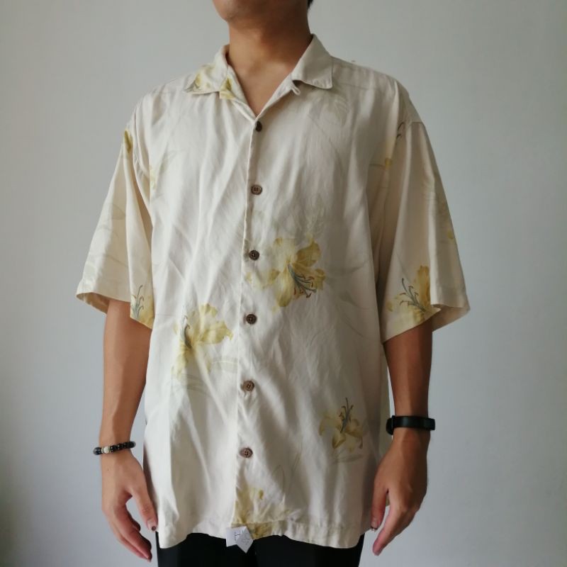 HW02 เสื้อ​ฮาวาย​ **คัดพิเศษ​** มือสอง​ Tommy Bahama size 2XL