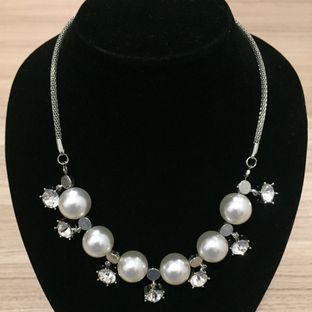 Pearl necklace
