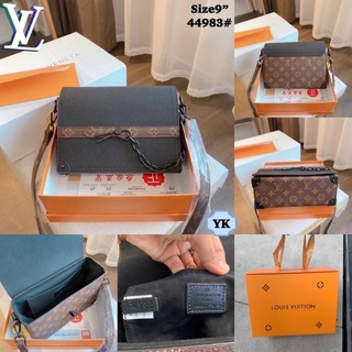 กระเป๋า Louis vuitton