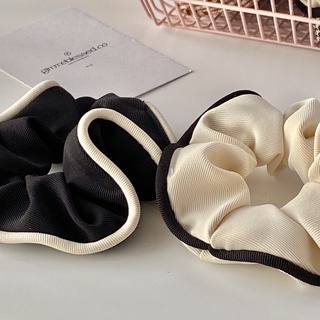 gimmeblessed.co — contrast fabric scrunchies (set2pcs)