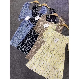 เสื้อผู้หญิงตัวยาว เป็นเดรสได้ ลายดอกม้ สีเหลือง