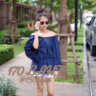 💙เสื้อปาดไหล่ แขนกระดิ่ง