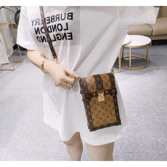 🔥louis 🔥 สินค้ามาใหม่ งานtop vip or pk กลิ่นน้ำหนัก เทียบเเท้ หนังเเท้ อุปกรณ์ครบตามชอป