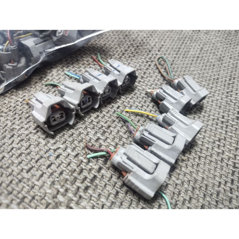 ปลั๊กหัวฉีดมือสองแท้/ Nissan/ ISuzu TOYOTA /4A-FE /5A-FE /AE100/ AE101/SCav Valev d max,Vigoอยากได้สายยาวแจ้งได้ครับ